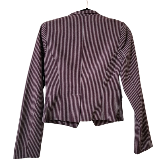 Striped Blazer - Picture 2 of 6